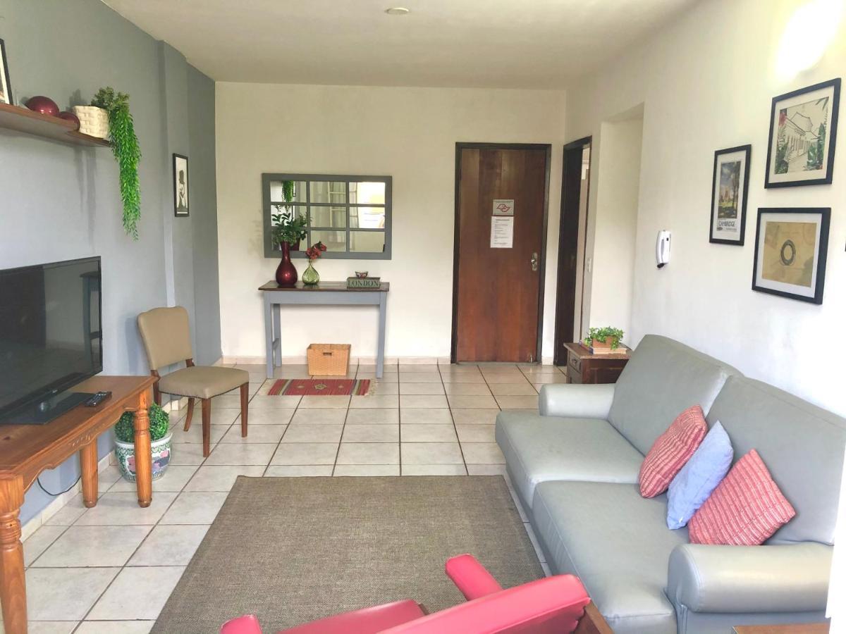 Grandes - 3 Quartos Com Apartment